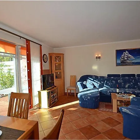 Altglowe Comfortable Holiday home *