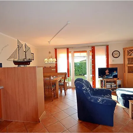 Altglowe Comfortable Holiday home Glowe